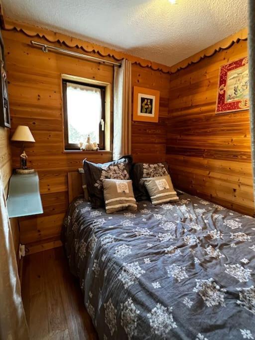Appartement La Clusaz Avec Terrasse Sur Les Pistes De Ski Manigod Exteriör bild