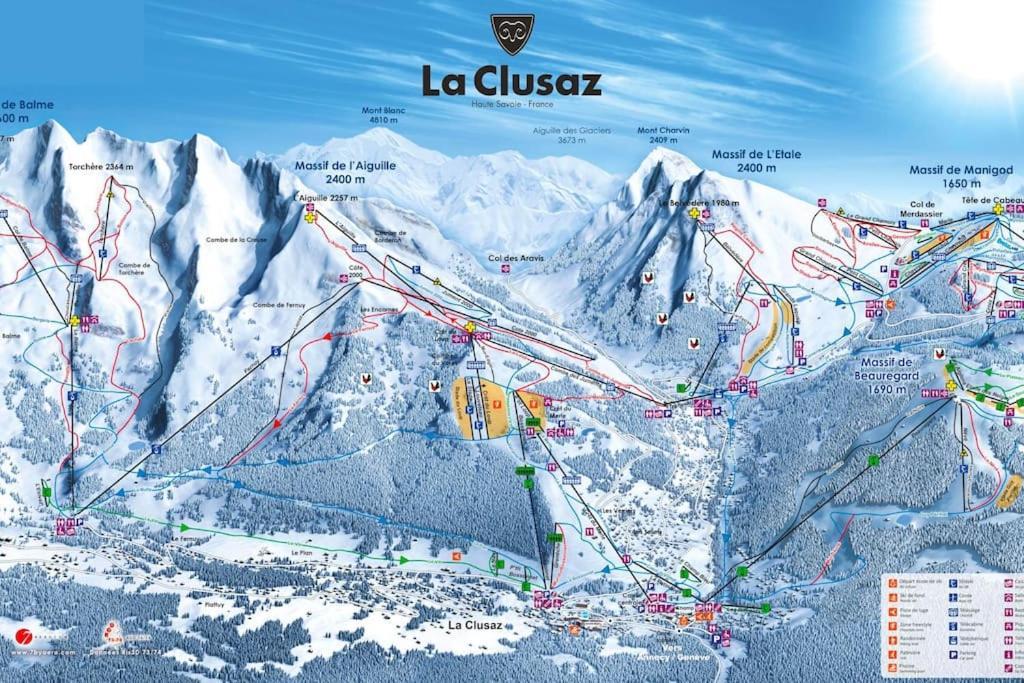 Appartement La Clusaz Avec Terrasse Sur Les Pistes De Ski Manigod Exteriör bild