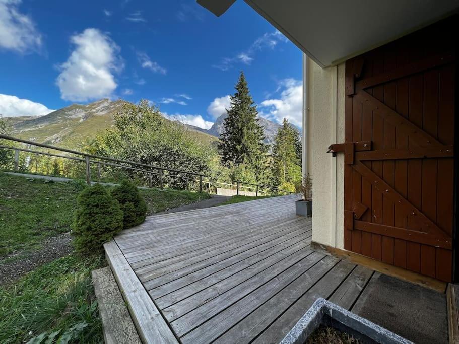 Appartement La Clusaz Avec Terrasse Sur Les Pistes De Ski Manigod Exteriör bild
